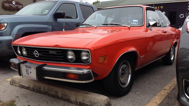 Illustration for article titled This Opel Manta Is A Bolt Of Orange Lightning